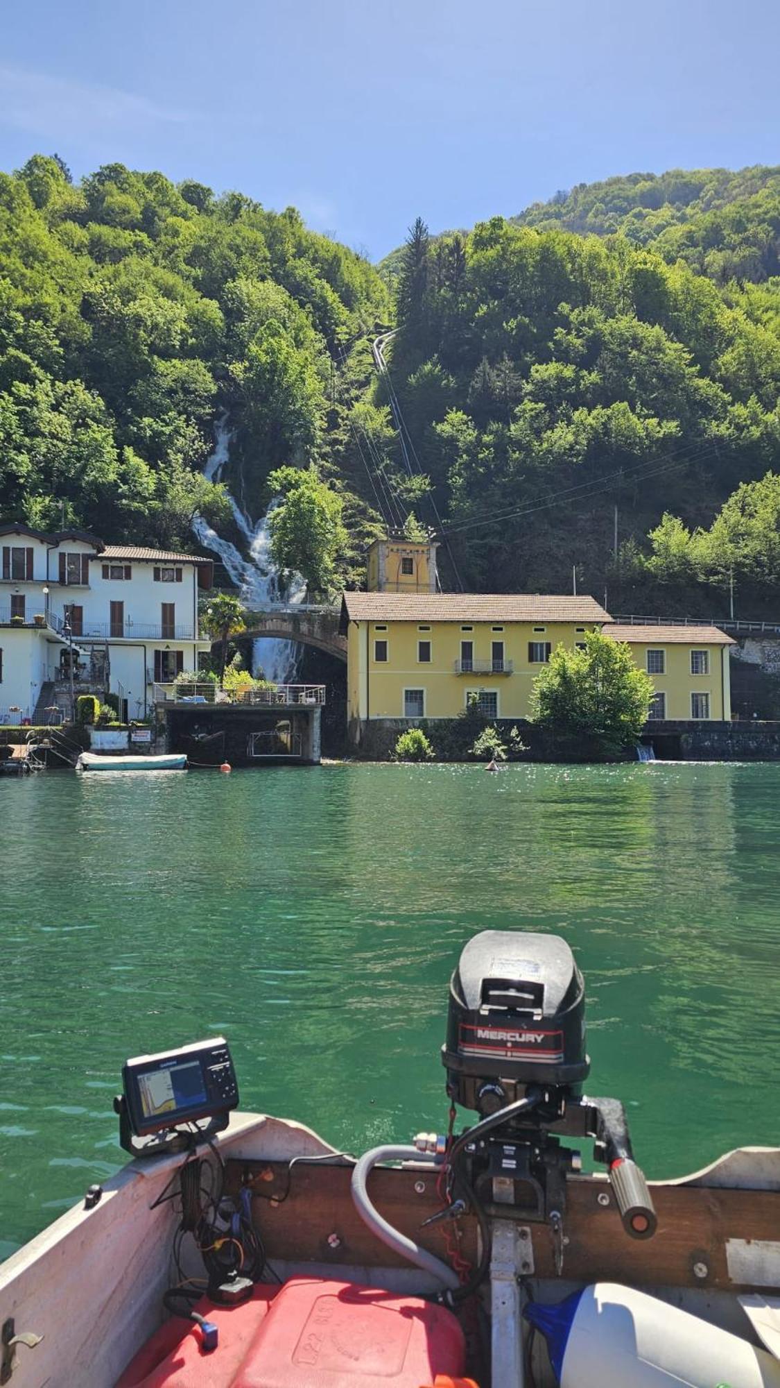 Bucaneve Laino Exteriér fotografie